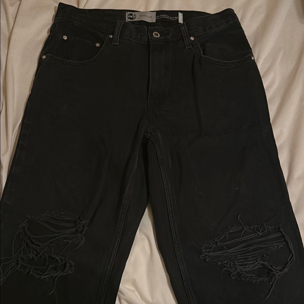 Levi's Black Relaxed Jeans